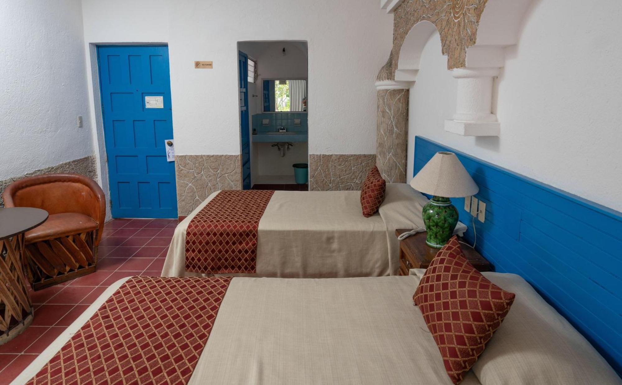 Hotel Encino Malecon Centro Puerto Vallarta Room photo