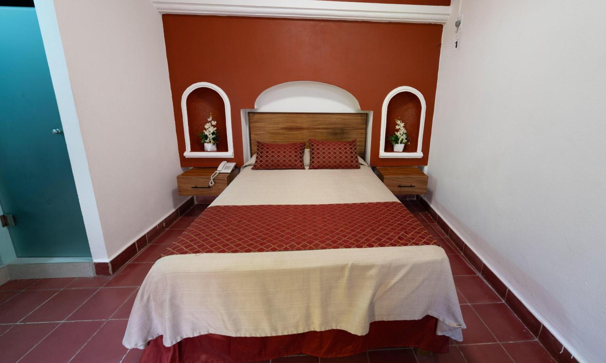 Hotel Encino Malecon Centro Puerto Vallarta Room photo
